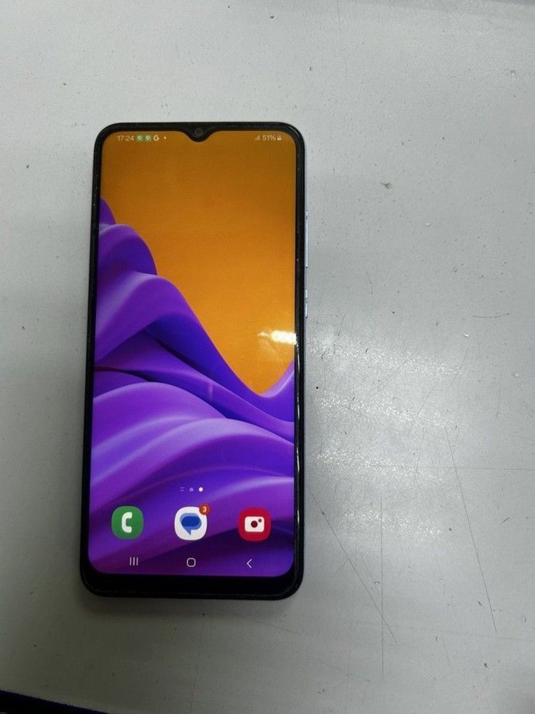 Оголошення Samsung galaxy a04e a042f 3/32gb Б/У