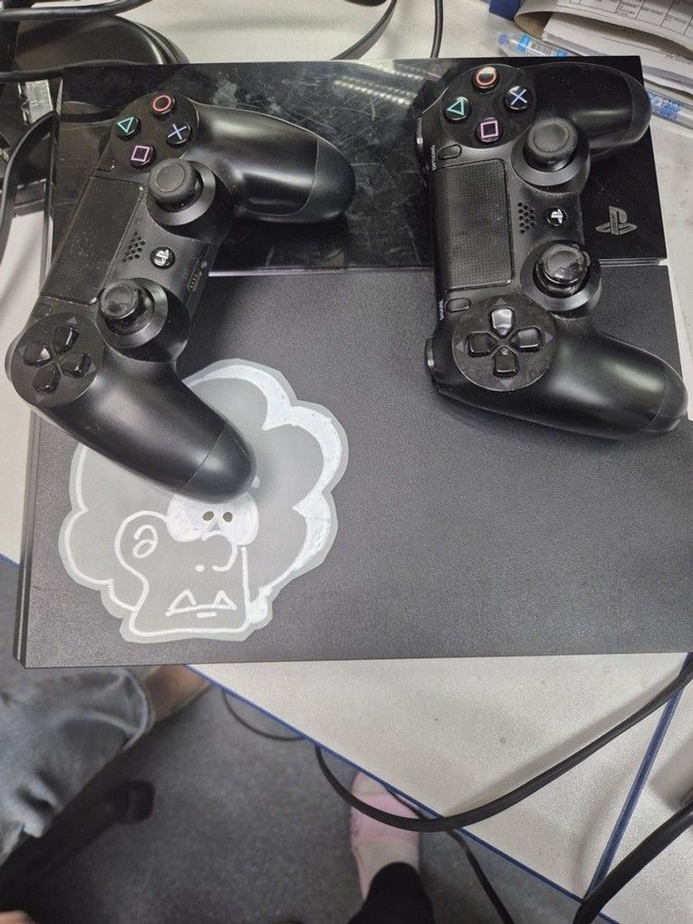 Оголошення Sony playstation 4 500gb Б/У