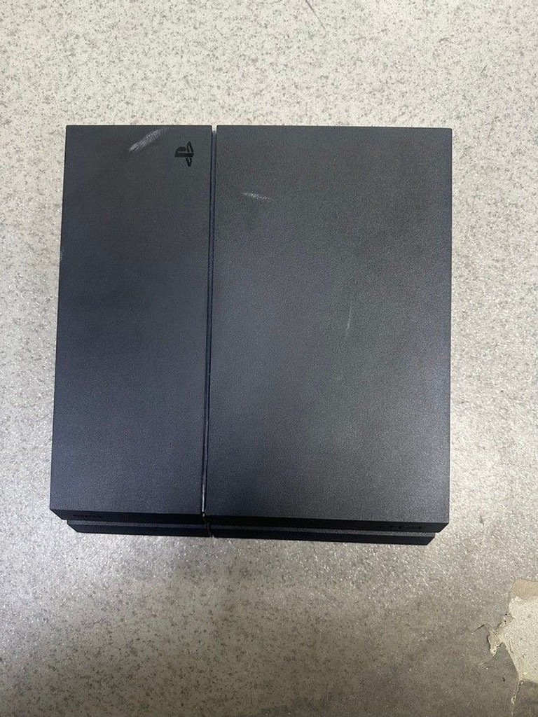 Купити Sony playstation 4 1tb Б/У