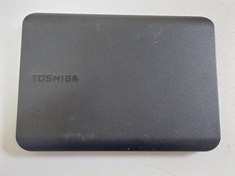 Купити Toshiba canvio basics 2022 2 tb Б/У