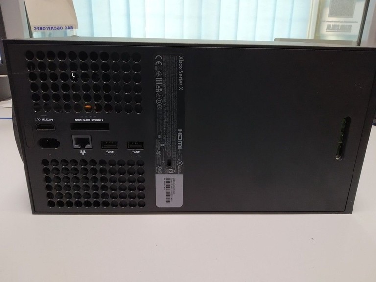 Дешево Microsoft xbox series x 1 tb all-digital robot з ломбарду
