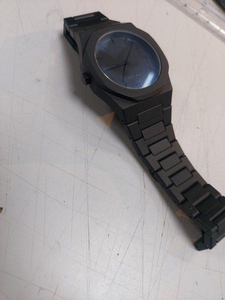 Дешиво D1 Milano polycarbon с ломбарда