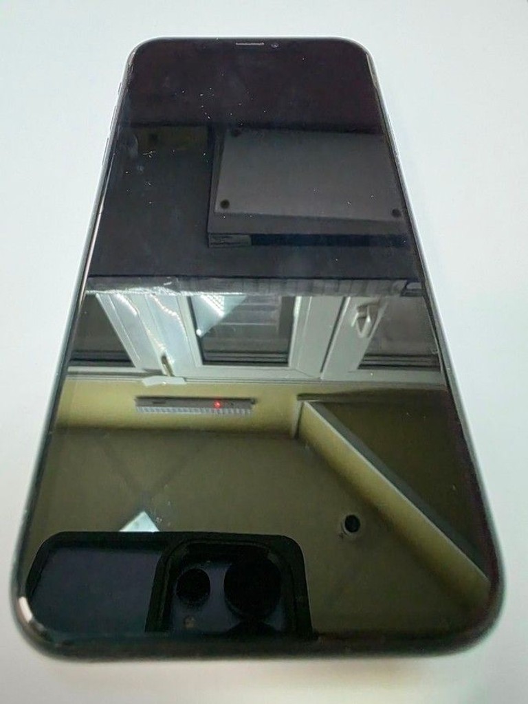 Apple iphone xr 64gb Код:01-201114972. Изображение 5