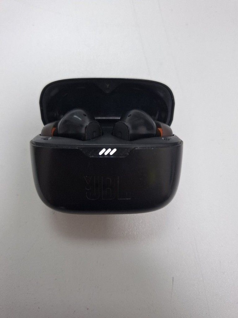 Дешево Jbl tune 230nc з ломбарду