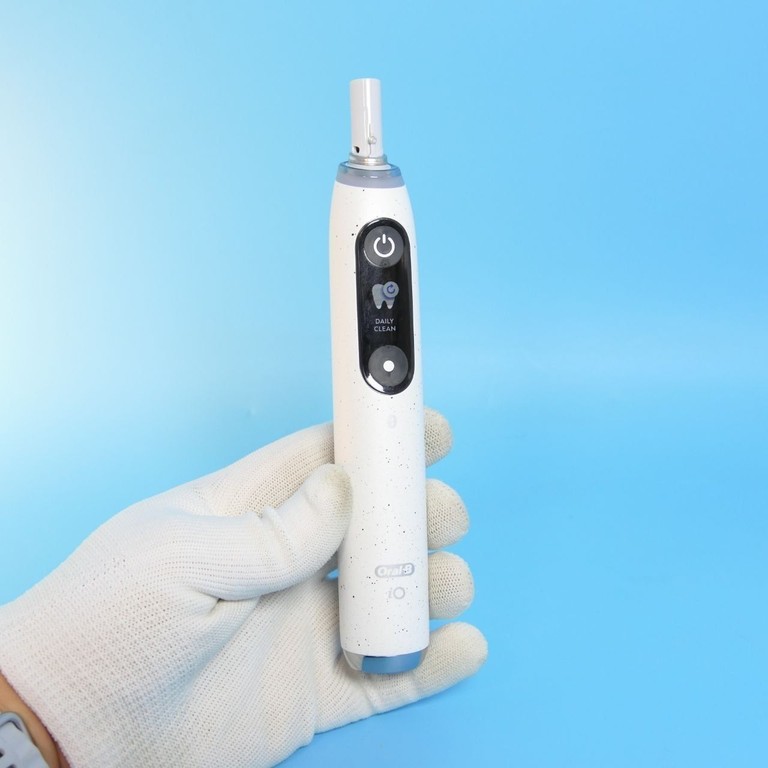 Oral-B iO Series 10 Stardust White Код:null. Зображення 6