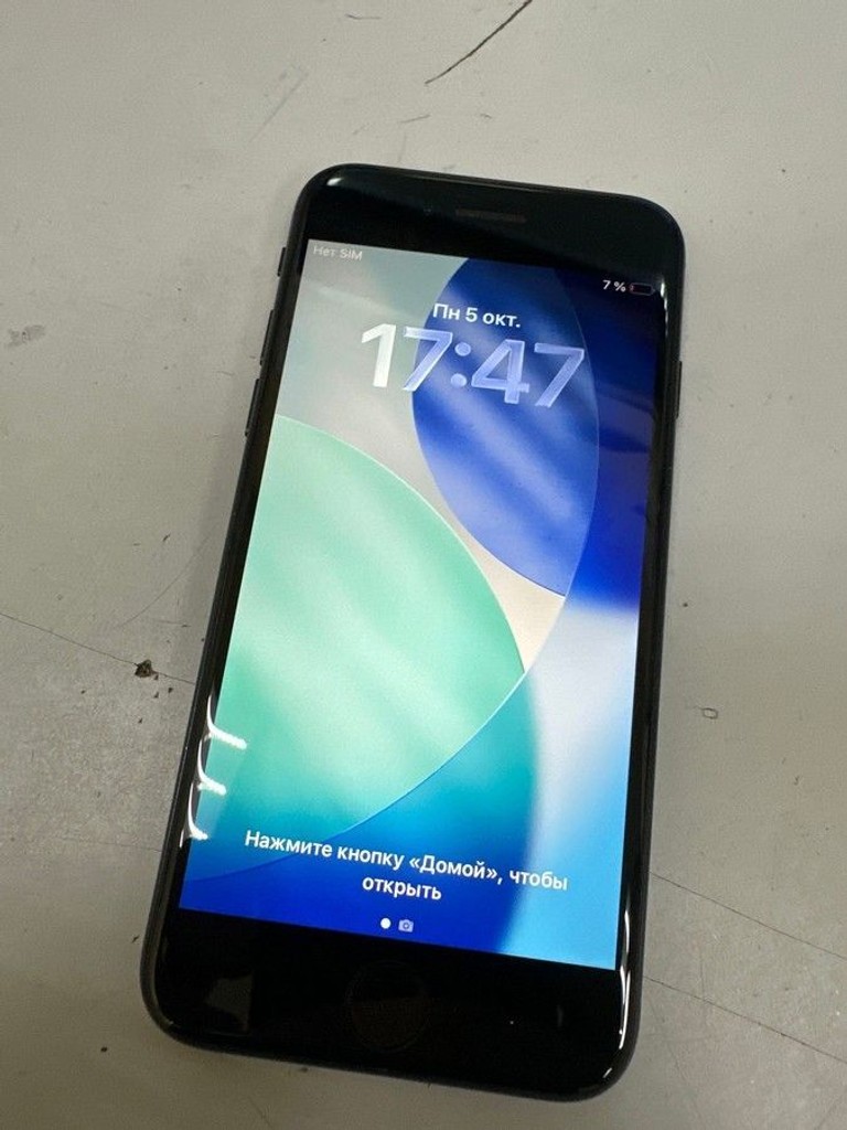 Купить Apple iphone se 2022 64gb Б/У