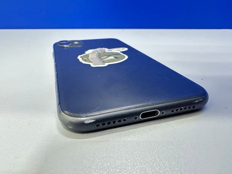 Дешево Apple iphone 11 256gb з ломбарду
