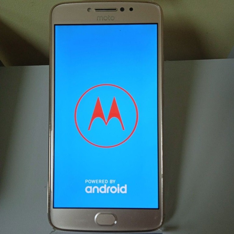 Купити Motorola moto e4 plus xt1771 2/16gb Б/У