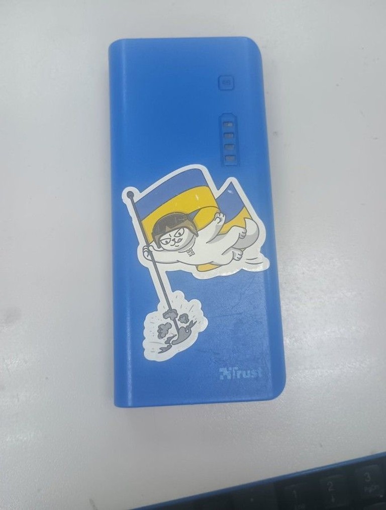 Купить Trust 10000mah Б/У