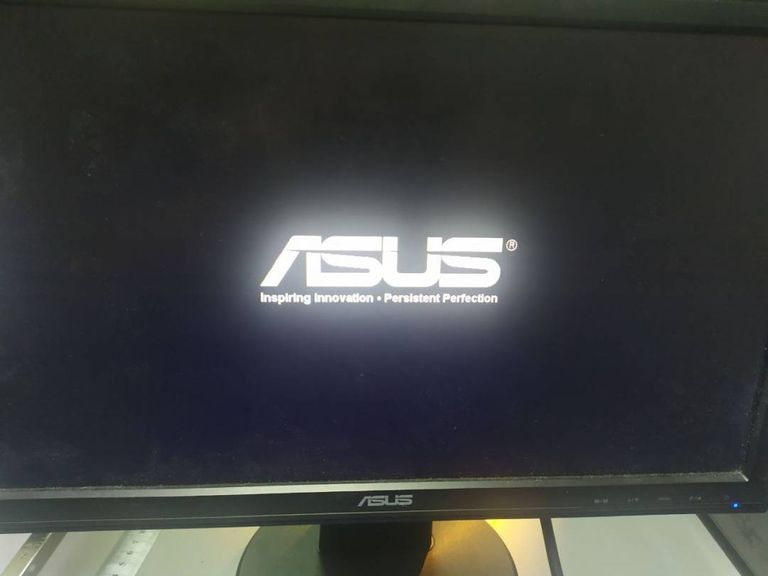 ASUS VW197D