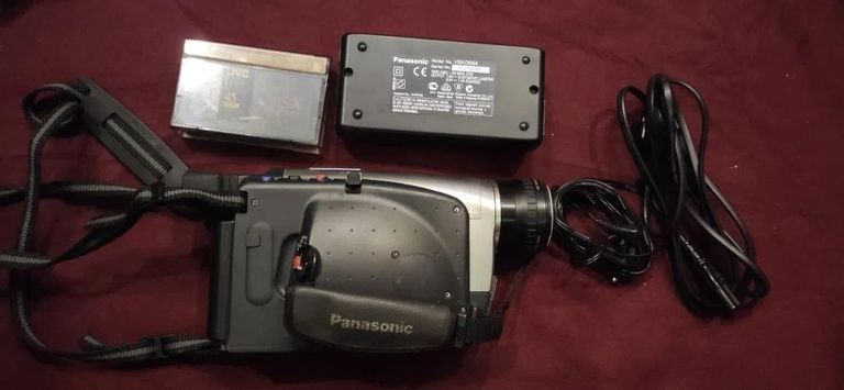 Видеокамера Panasonic NV-RZ2EN Код:null. Изображение 5