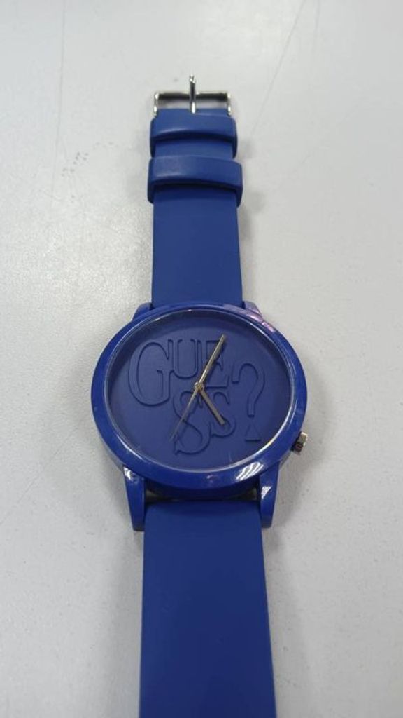 Оголошення Guess v1019m4 Б/У