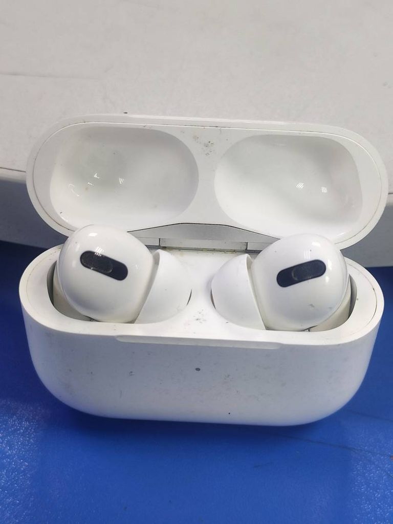 Apple AirPods Pro (MWP22)