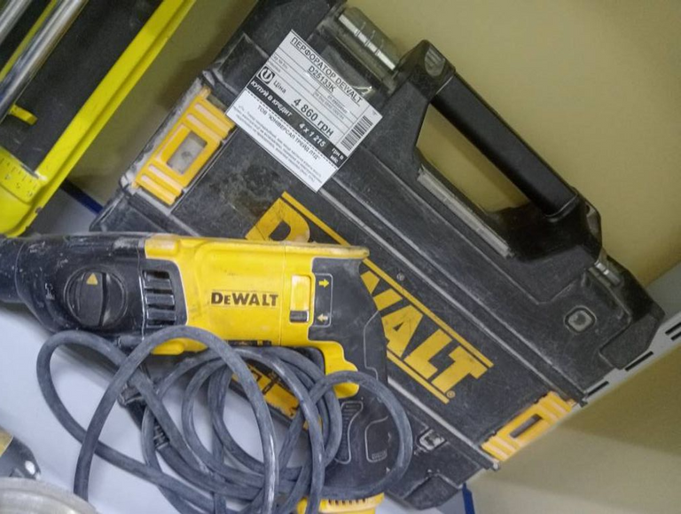 Dewalt D25133K