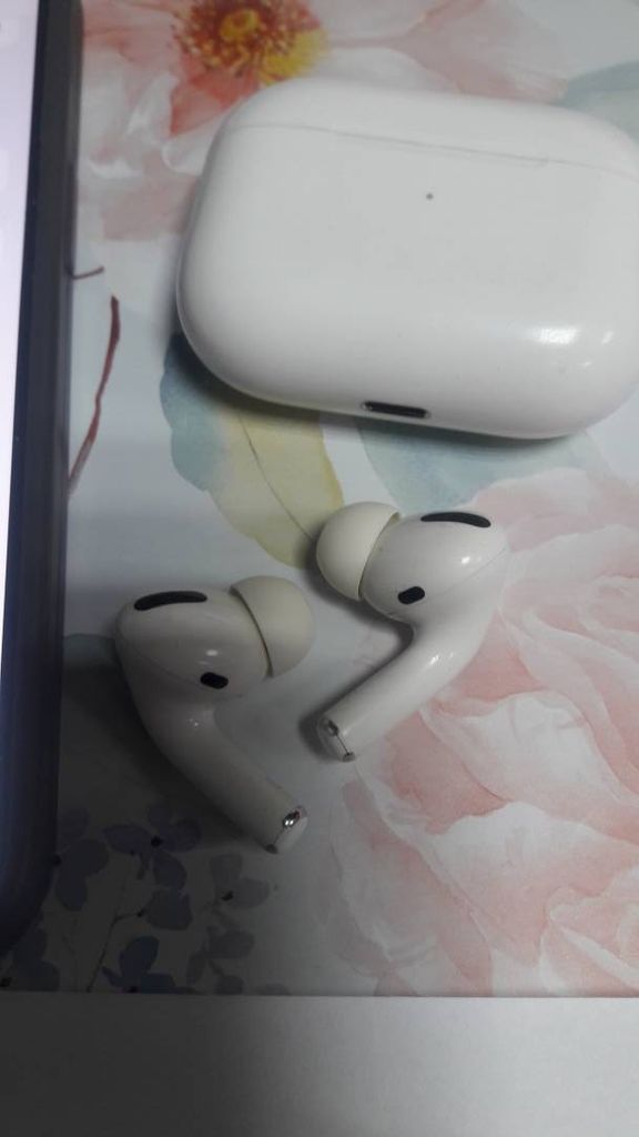 Apple AirPods Pro (MWP22)