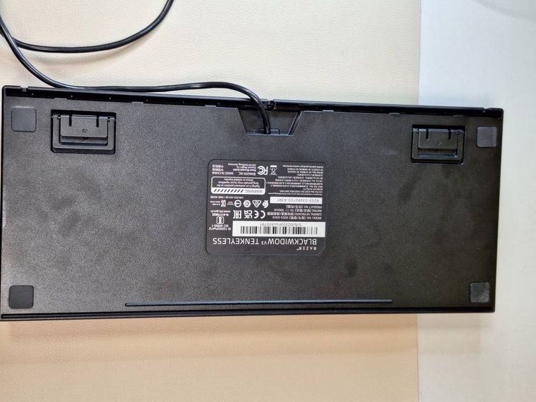 Купить Razer blackwidow v3 tkl Б/У