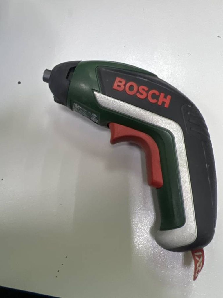Купить Bosch ixo v basic Б/У