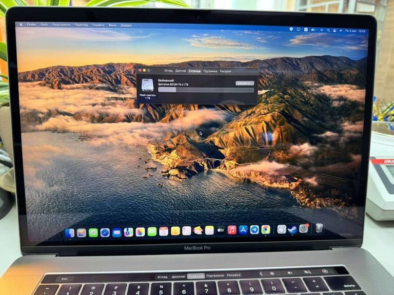 Оголошення Apple macbook pro a1707 core i7 2,9ghz/ ram 16gb/ ssd 1tb/ intel hd graphics 530 Б/У