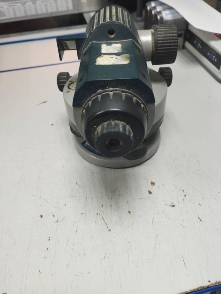 Розпродаж Bosch gol 20 d, продавець Техноскарб