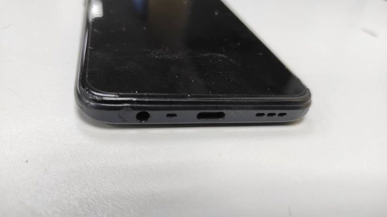 Оголошення Oppo a5 2020 cph1931 3/64gb Б/У