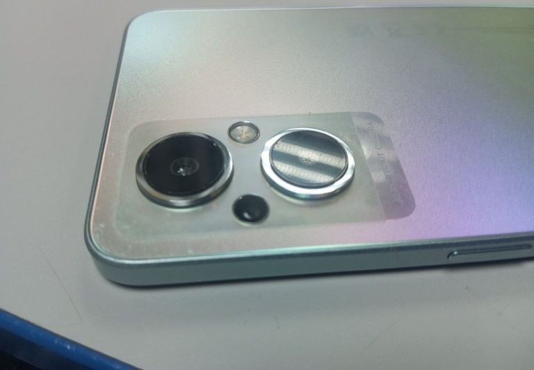 Дешиво Oppo reno7 lite 5g 8/128gb с ломбарда