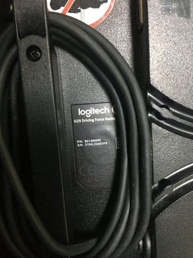 Дешиво Logitech g29 driving force racing wheel / 941-000110, 941-000112 с ломбарда