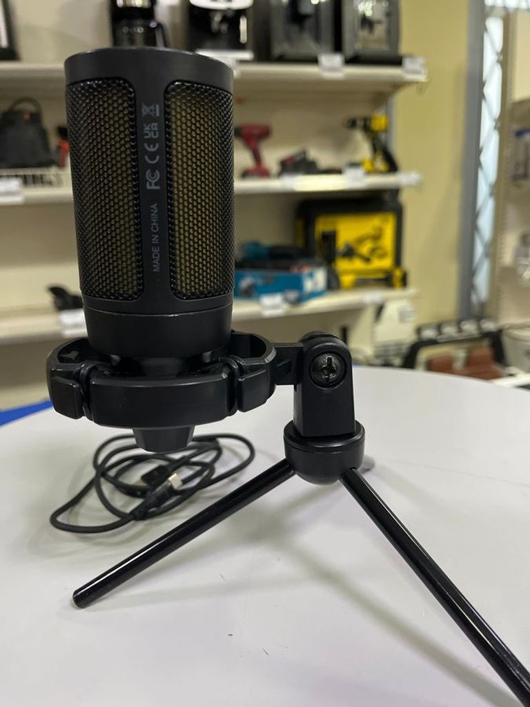 Дешево Fifine AmpliGame A6VW з ломбарду