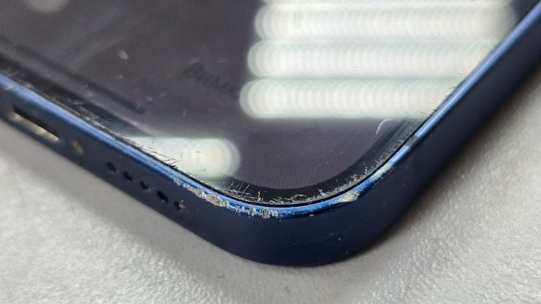 Apple iPhone 12 64GB (PRODUCT)RED Код:01-200608633. Изображение 9