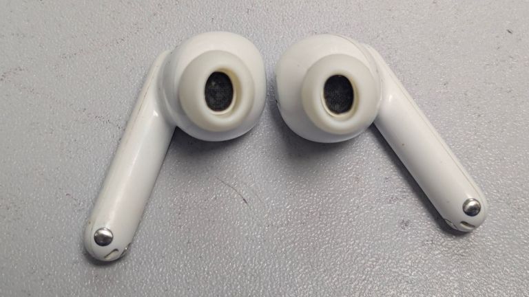 Дешиво Oppo Enco Air2 Pro White с ломбарда