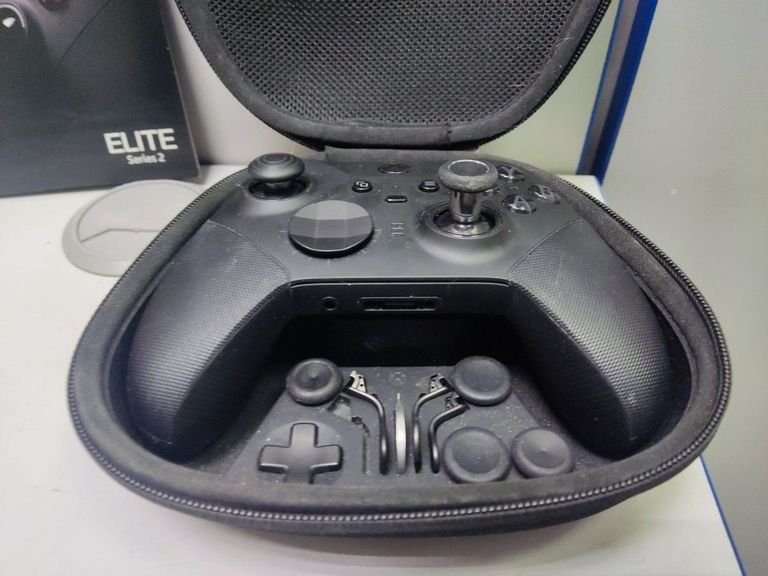 Дешиво Microsoft xbox elite wireless controller series 2 с ломбарда