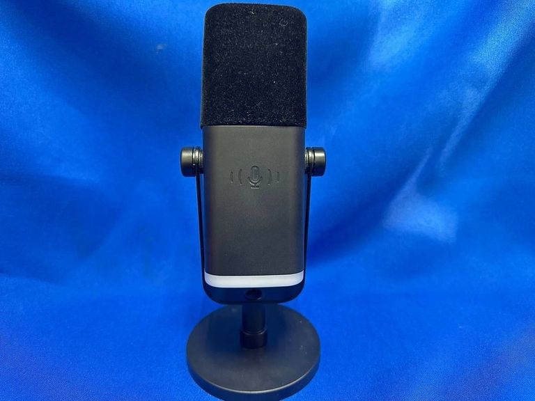 Дешиво Fifine AmpliGame AM8 Pink с ломбарда