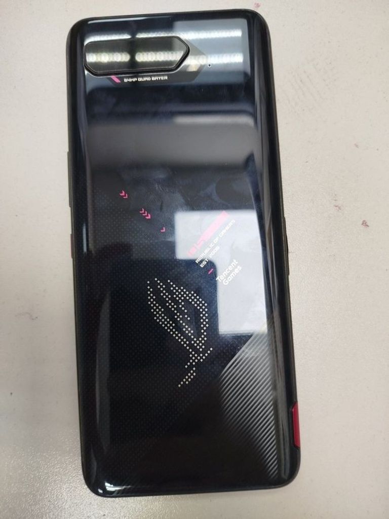 Оголошення Asus rog phone 5 12/128gb Б/У