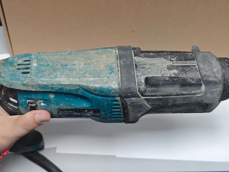 Розпродаж Makita HR2470, продавець Техноскарб