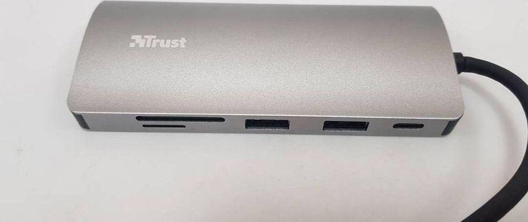 Купить Trust 23775 Б/У