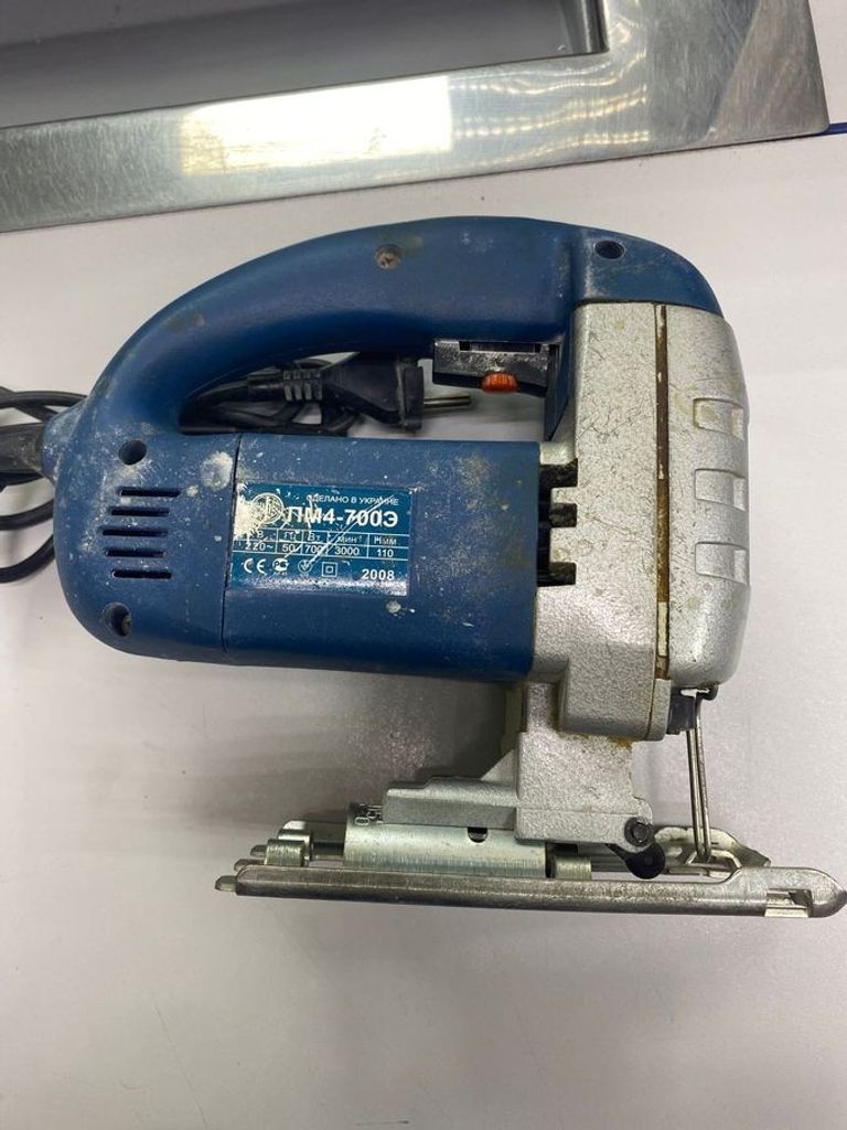 Дешево Phiolent ПМ4-700Э з ломбарду