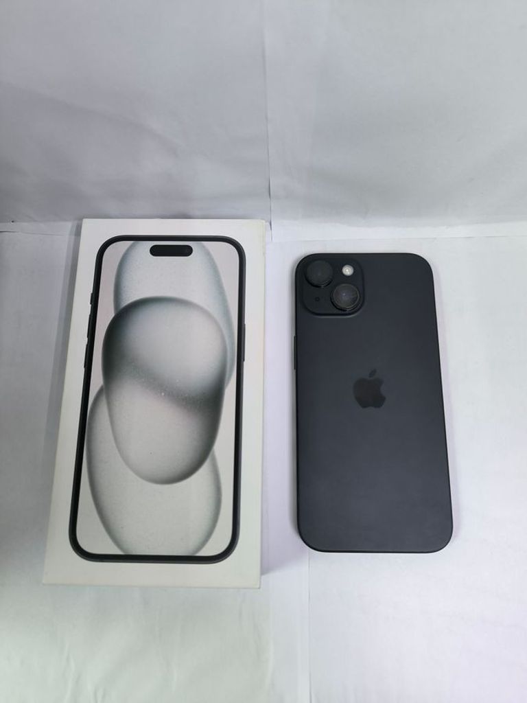 Купити Apple iPhone 15 128GB Green Б/У
