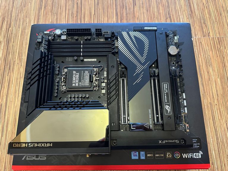 Объявление Asus ROG MAXIMUS Z790 HERO Б/У