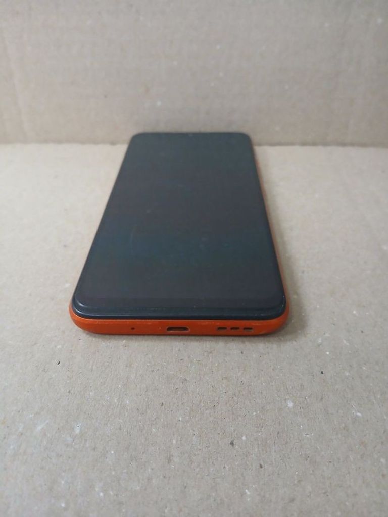 Оголошення Xiaomi Redmi 9C NFC 2/32GB Twilight Blue Б/У