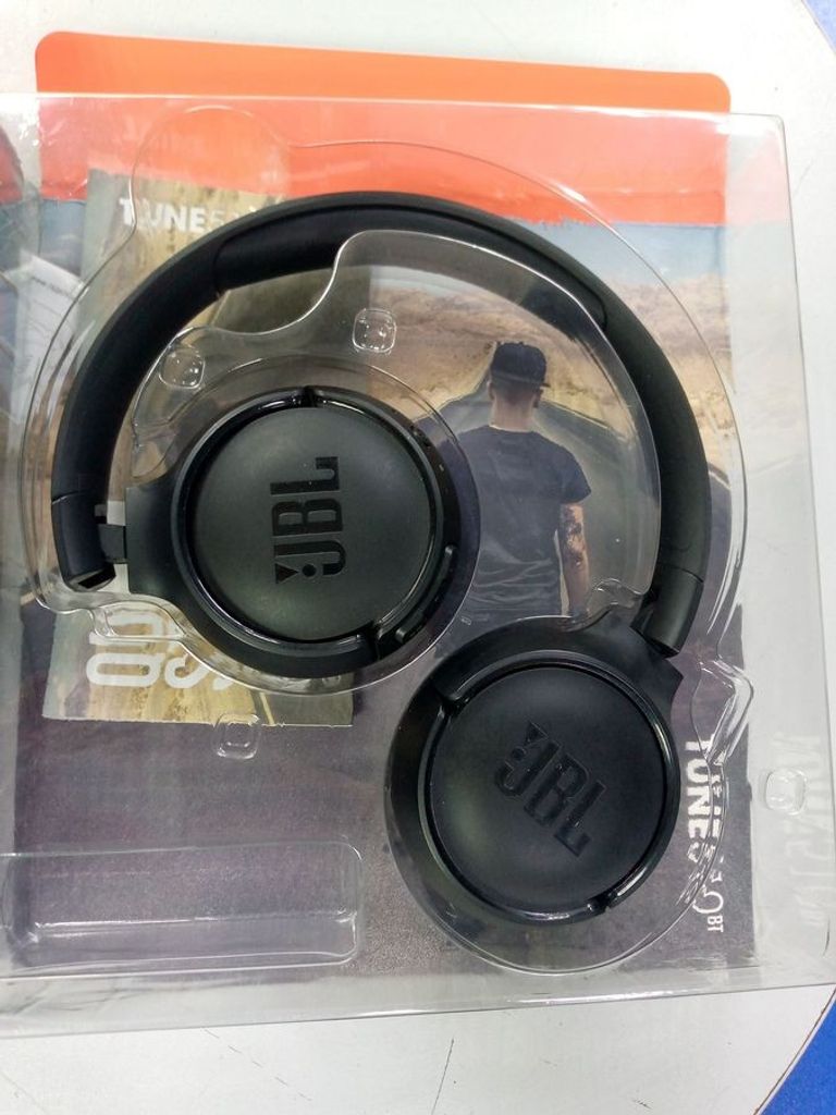 Оголошення JBL Tune 510BT (JBLT510BTBLK) Б/У