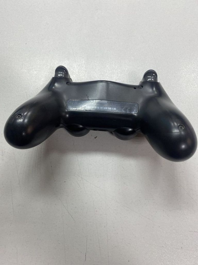 Оголошення Sony DualShock 4 V2 Black (9870357) Б/У