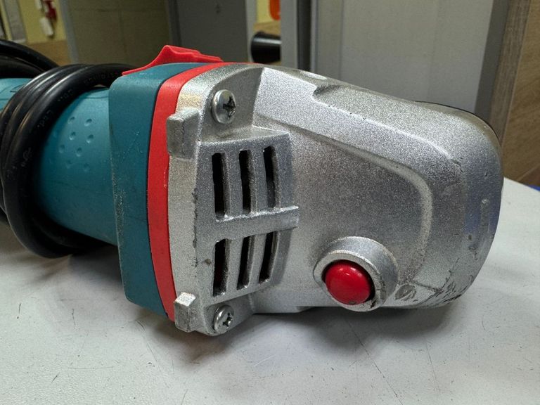 Дешево Hyundai G 850-125 з ломбарду