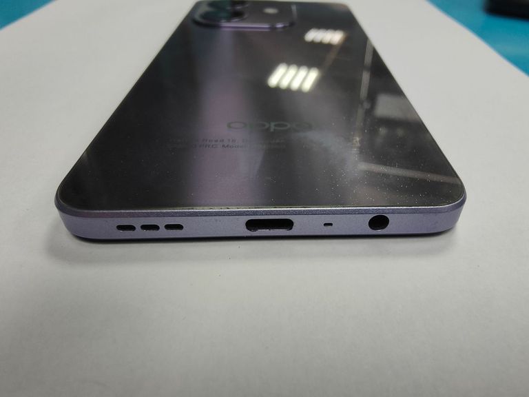 Дешиво Oppo a3 4g 6/256gb с ломбарда