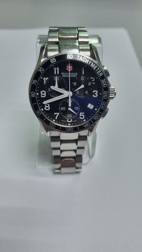 Купить Victorinox v251122 Б/У