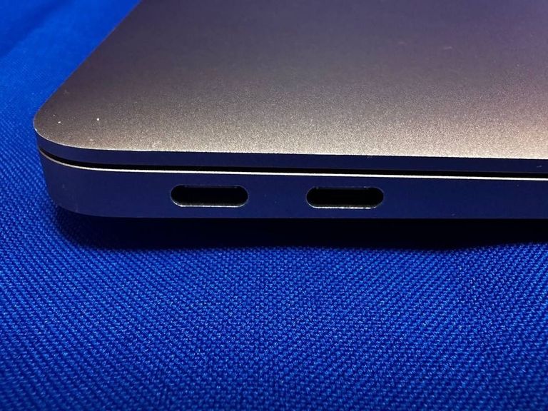 Apple macbook air a1932 13,3" core i5 1,6ghz/ram8gb/ssd128gb/intel uhd graphics 617 Код:01-200810579. Изображение 12