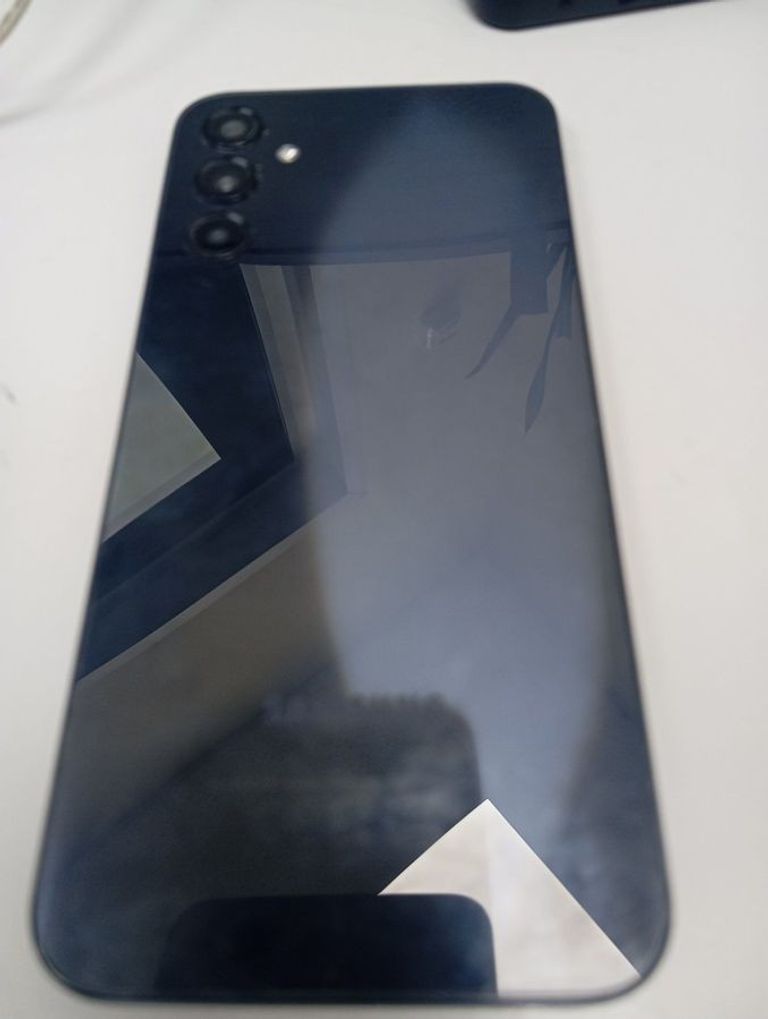 Оголошення Samsung galaxy a24 sm-a245f 6/128gb Б/У