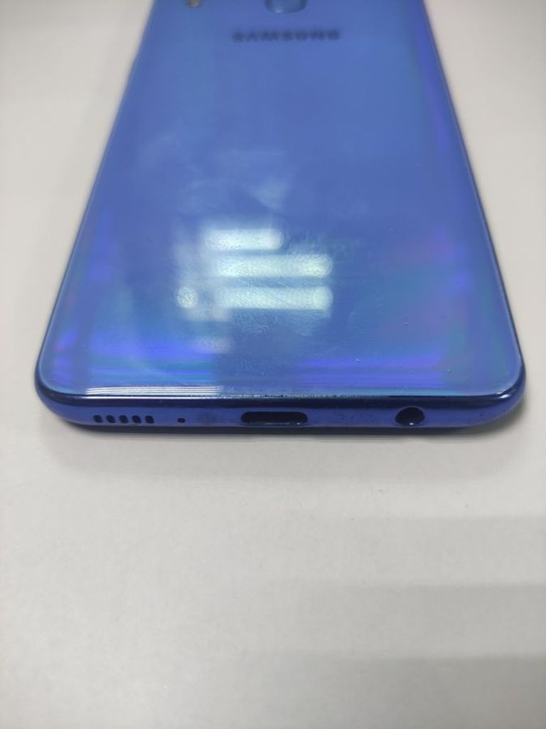 Распродажа Samsung galaxy a40 2019 sm-a405 4/64gb, продавец Техноскарб