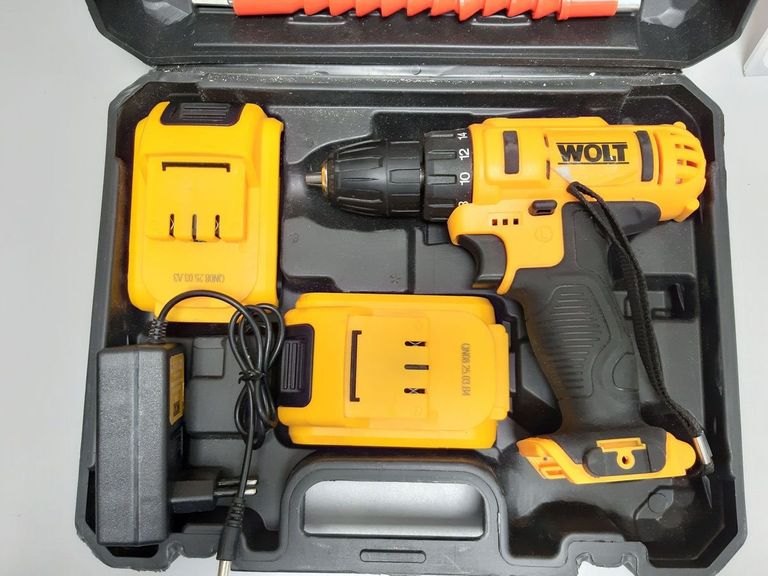 Дешиво Wolt без моделі с ломбарда