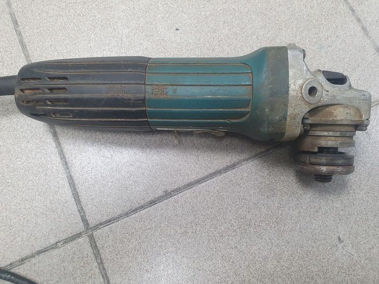 Купить Makita GA5030 Б/У