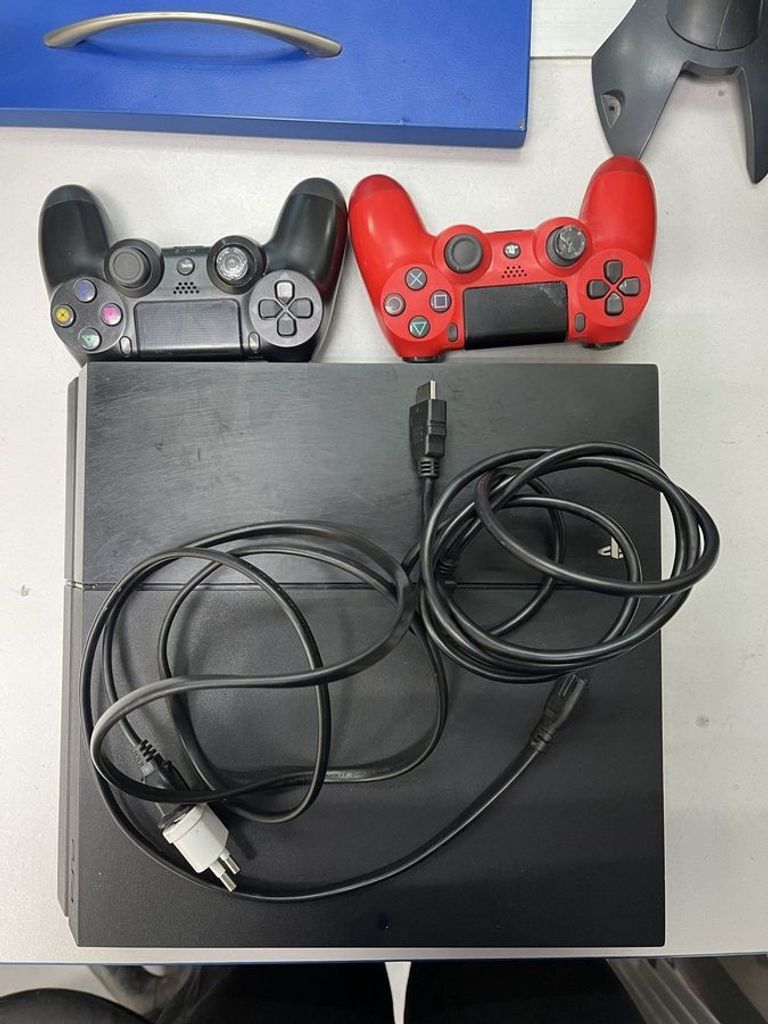 Дешево Sony playstation 4 500gb з ломбарду
