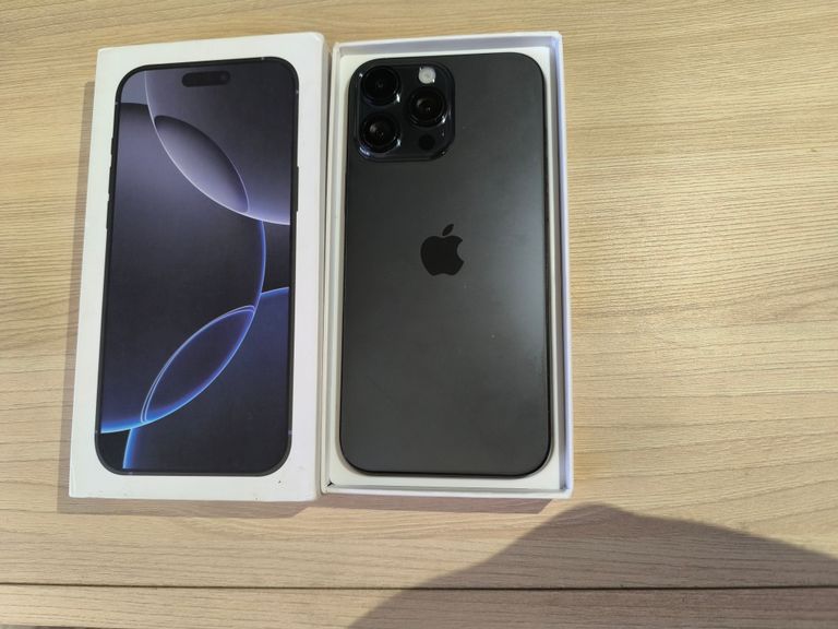 Apple iPhone 16 Pro Max 512GB Black Titanium (MYX03) Код:null. Зображення 7